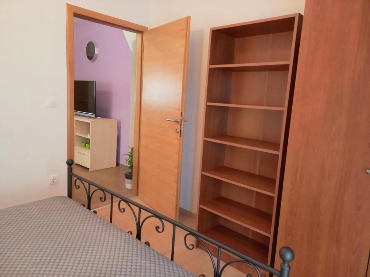 Apartment Lavanda Tar-Vabriga