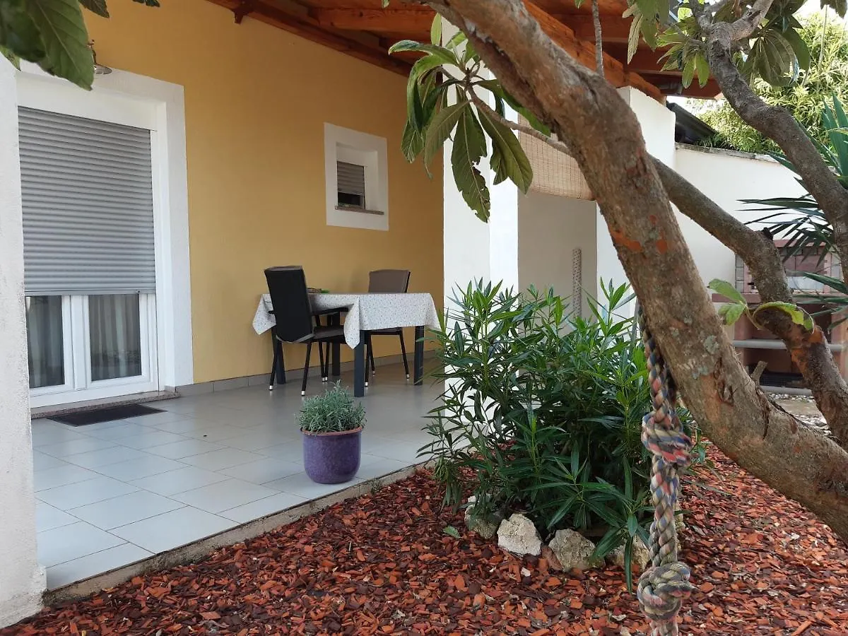 Apartment Lavanda Tar-Vabriga Croacia