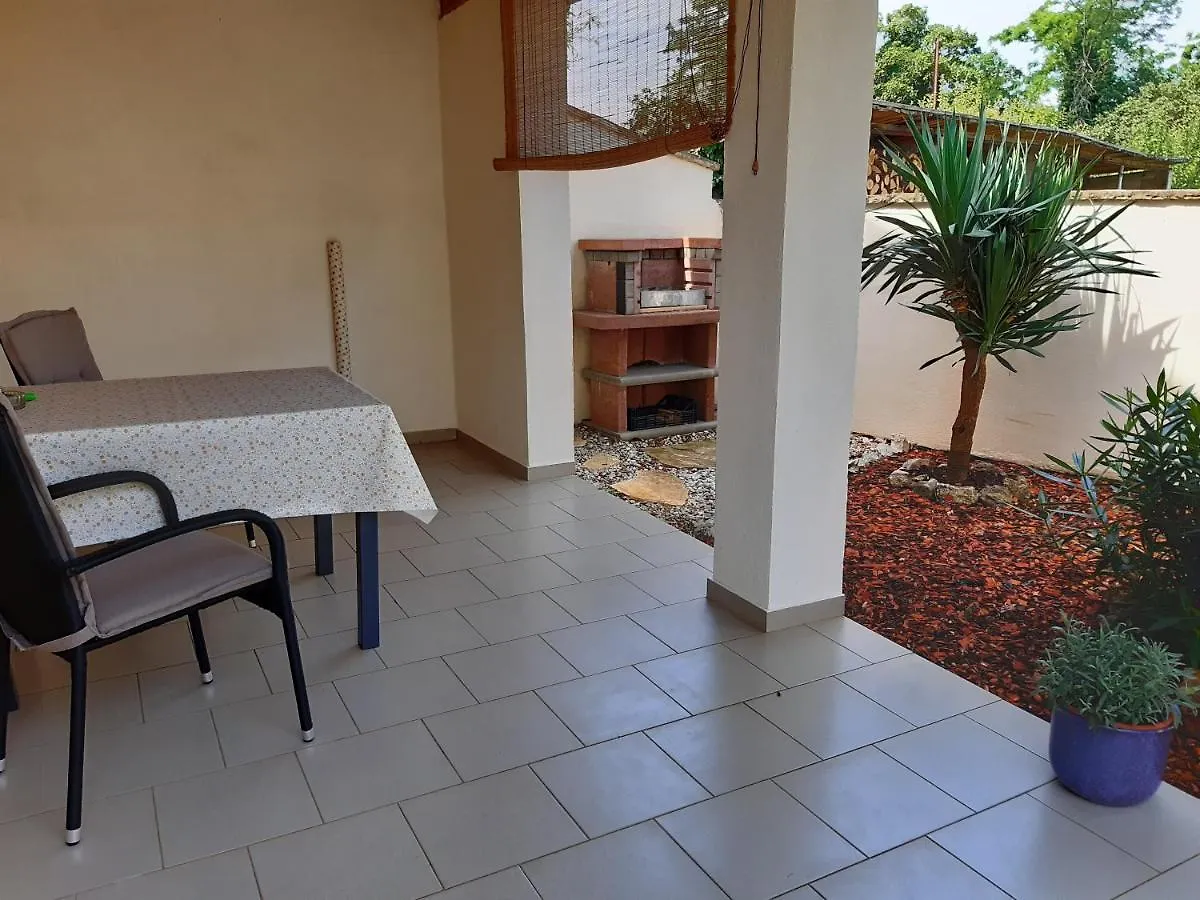 Apartment Lavanda Tar-Vabriga 0*,  Croacia